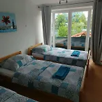 1 Apartament