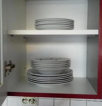 1 شقة بيهاتش